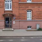 Rodzinny O Funkcjonalnym Wnetrzu 700 M Od Stacji Kolejowej By Renters Apartmán *