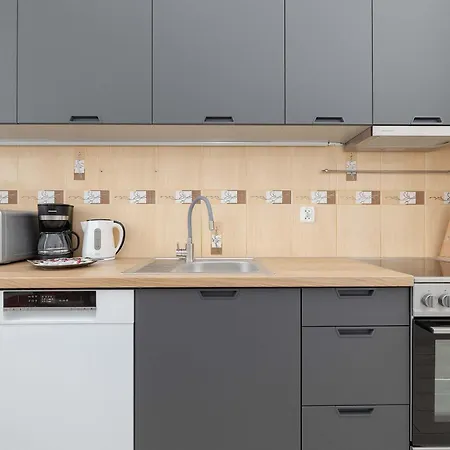 Rodzinny O Funkcjonalnym Wnetrzu 700 M Od Stacji Kolejowej By Renters Apartmán